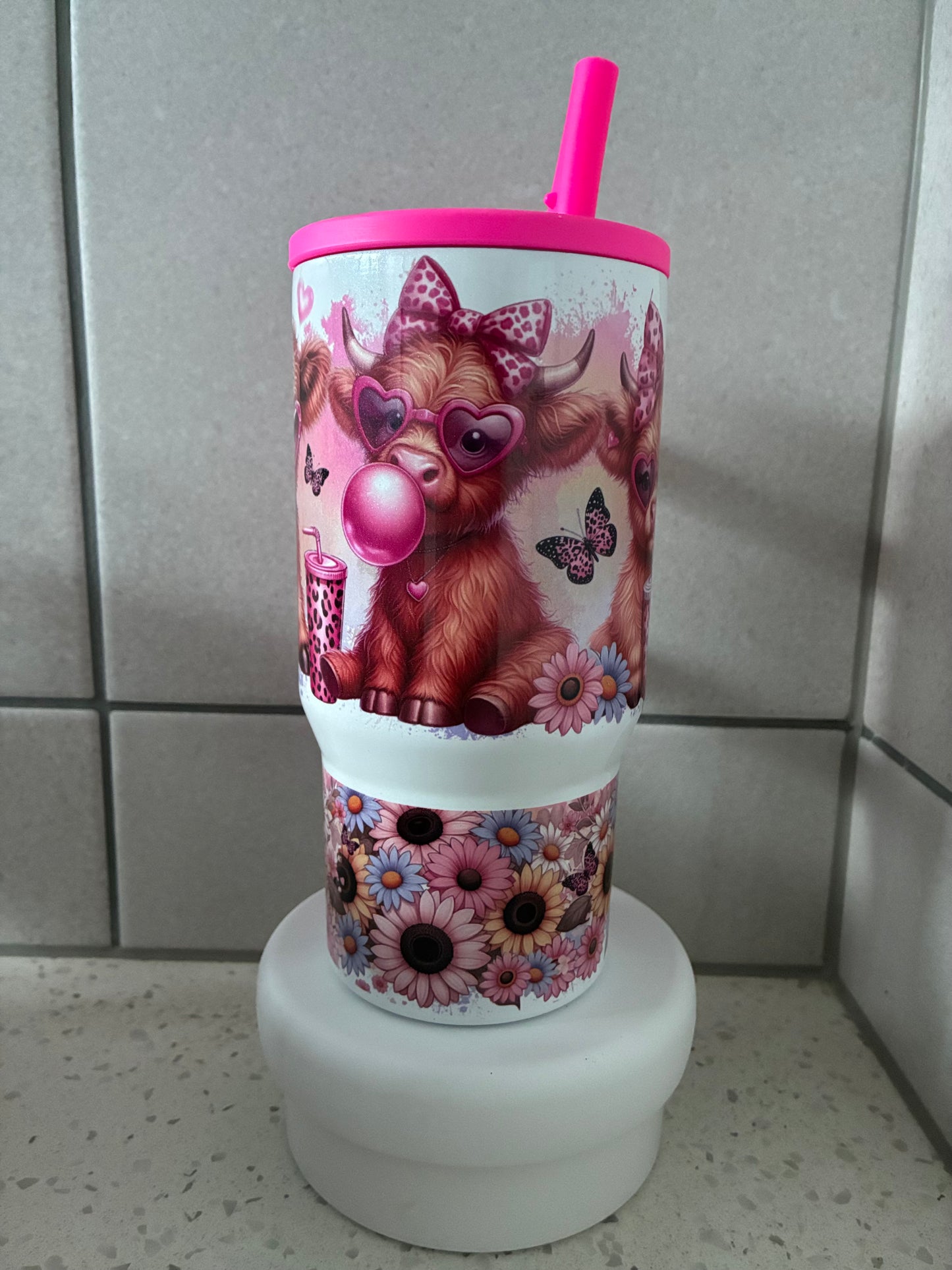 Bubblegum Highland Shimmer 20oz Handle